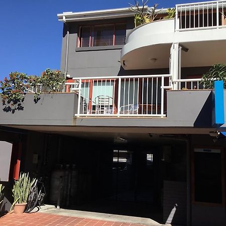 Byron Beach House Apartment Byron Bay Exterior photo